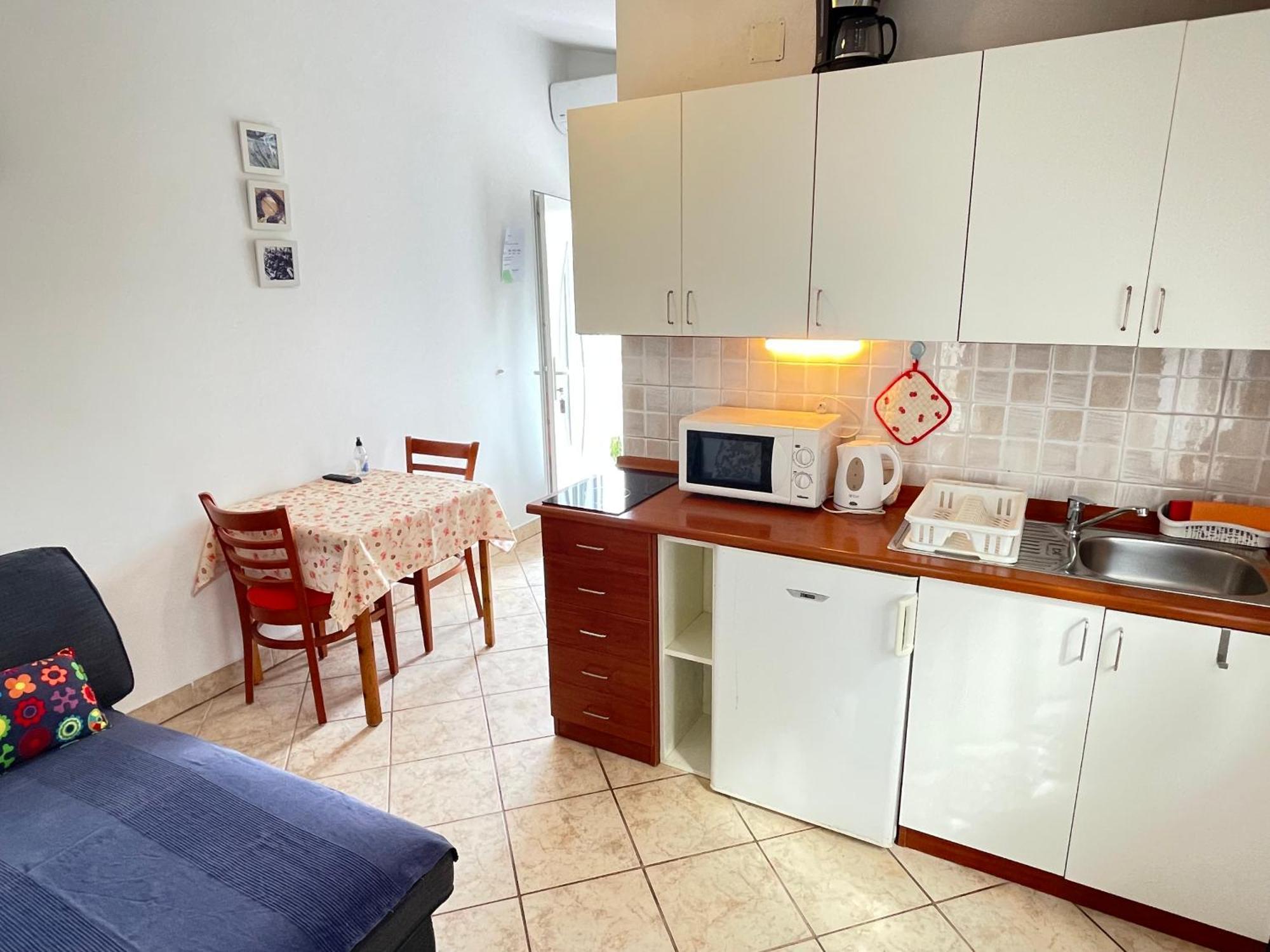 Zora Apartament Nin